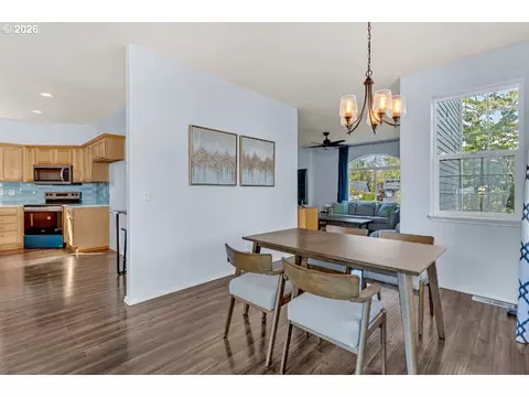 Dining - 4326 NW 12th Loop, Camas, WA 98607 photo 2 of 2