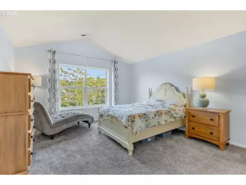 Bedroom - 4326 NW 12th Loop, Camas, WA 98607 photo 1 of 3