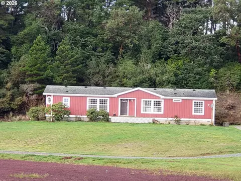 86413 Croft Lake Ln, Bandon, OR 97411