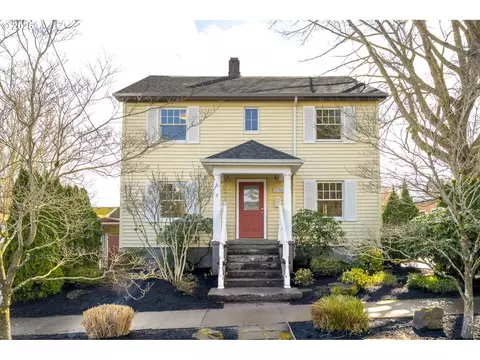 1726 SE Marion St, Portland, OR 97202