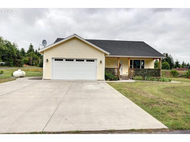 92648 Waldbom Rd, Astoria, OR 97103