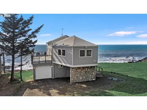 3535 Rocky Creek Ave, Depoe Bay, OR 97341