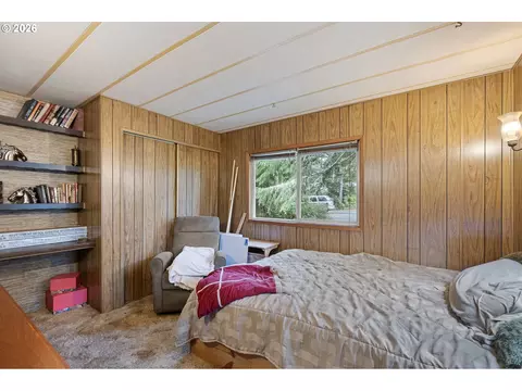 4826 Rhododendron Loop, Florence, OR 97439 photo 19