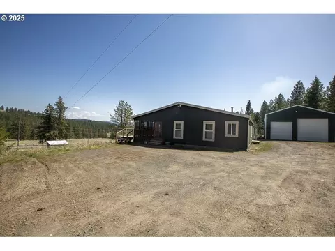 70146 Sanderson Rd, Summerville, OR 97876