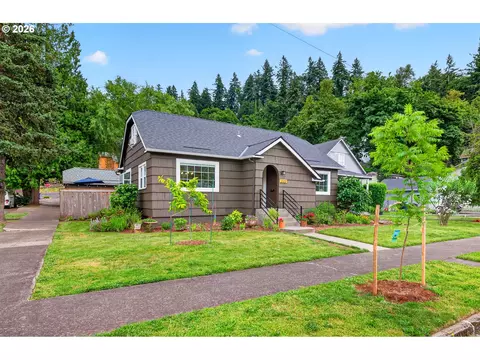 222 Jefferson St, Oregon City, OR 97045