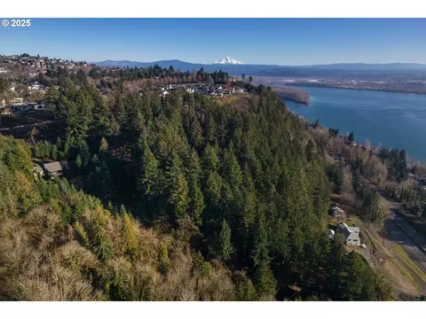 0 NW Brady Rd, Camas, WA 98607