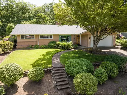 3985 Donald St, Eugene, OR 97405