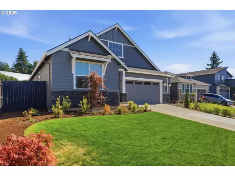 16164 Serres Farms Way, Oregon City, OR 97045