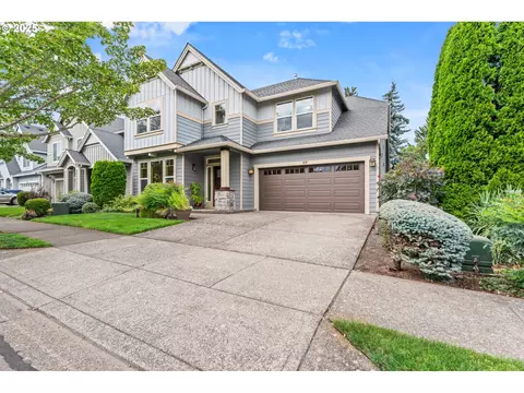 839 SW Grant Way, Troutdale, OR 97060