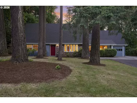 628 S Palatine Hill Rd, Portland, OR 97219