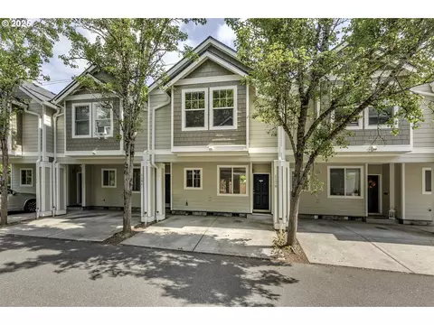 1178 NE Perl Way, Beaverton, OR 97006
