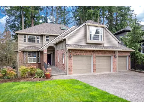 10140 SW Snowgoose Pl, Beaverton, OR 97007