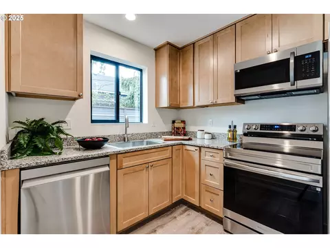 Kitchen - 9 Monroe #A, Eugene, OR 97402 photo 1 of 2