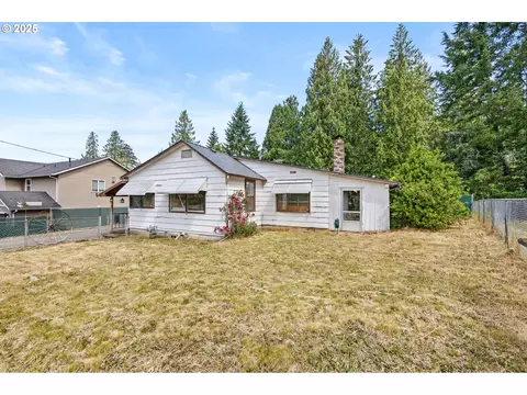 39005 Sandy Heights St, Sandy, OR 97055