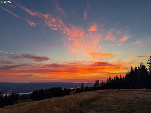 357 Estate Ridge Dr #2, Kalama, WA 98625