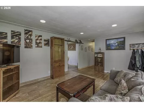 Living - 1909 Main St, Lyons, OR 97358 photo 3 of 3