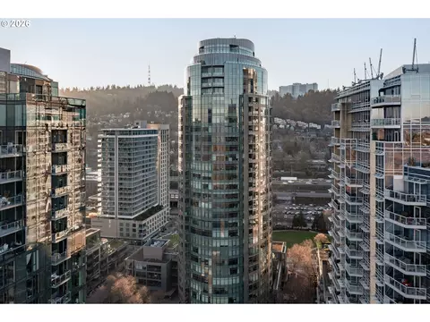 3601 S River Pkwy #1207, Portland, OR 97239