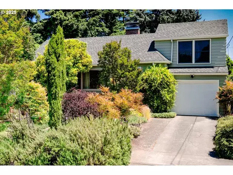 3116 SE 74th Ave, Portland, OR 97206