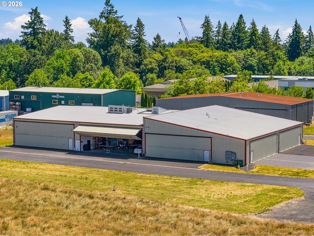 2803 E 9th St #5, Newberg, OR 97132
