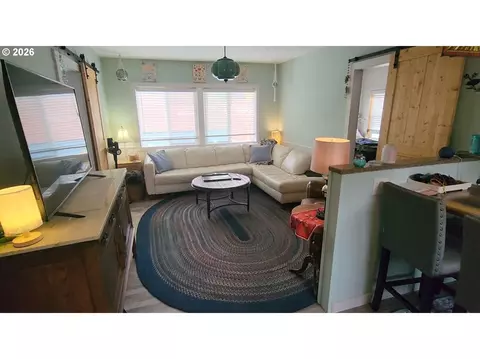 Living - 10786 Highway 126, Mapleton, OR 97453 photo 1 of 1