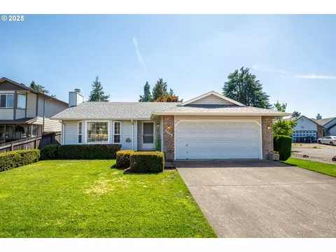 5669 D St, Springfield, OR 97478