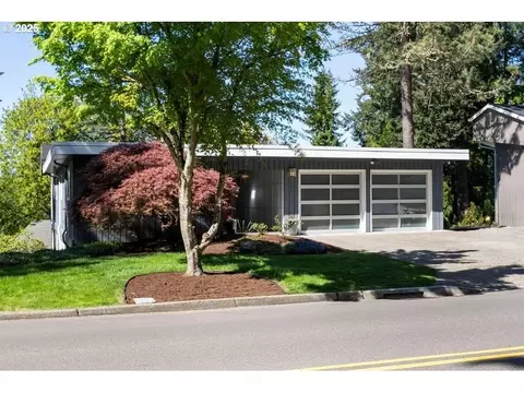 2491 Overlook Dr, Lake Oswego, OR 97034