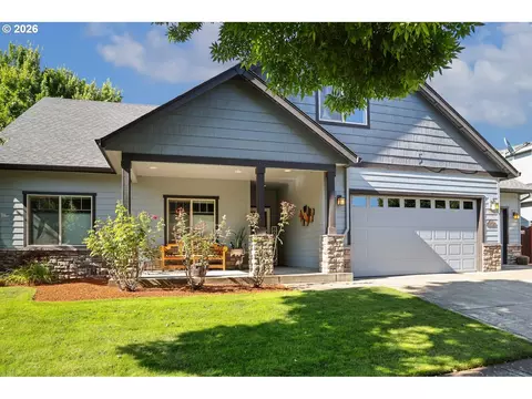 Exterior - 347 Lazy Ave, Eugene, OR 97404 photo 3 of 10