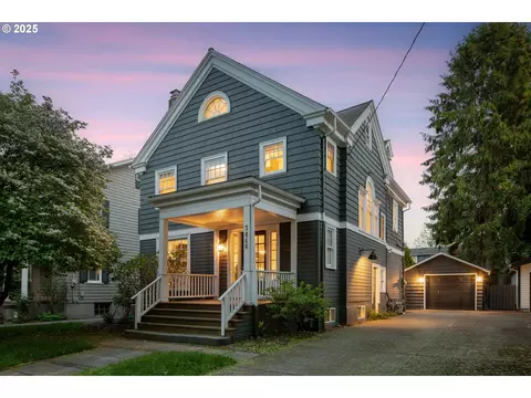 3846 NE Glisan St, Portland, OR 97232