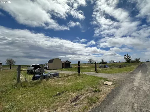 208 S Taylor St, Bickleton, WA 99322 photo 9