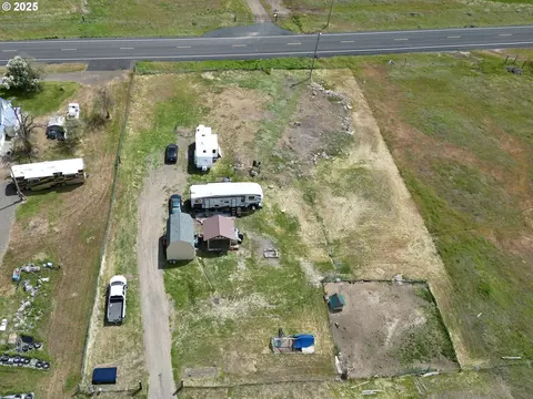 208 S Taylor St, Bickleton, WA 99322 photo 8