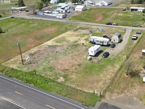 208 S Taylor St, Bickleton, WA 99322 photo 5