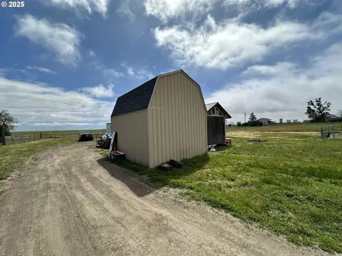 208 S Taylor St, Bickleton, WA 99322 photo 16