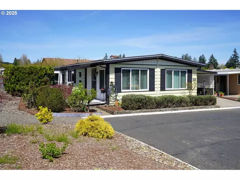 17071 SW Eldorado Dr, Portland, OR 97224