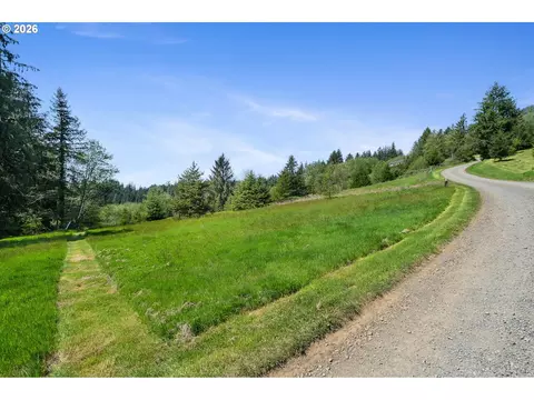 westwood dr, Tillamook, OR 97141
