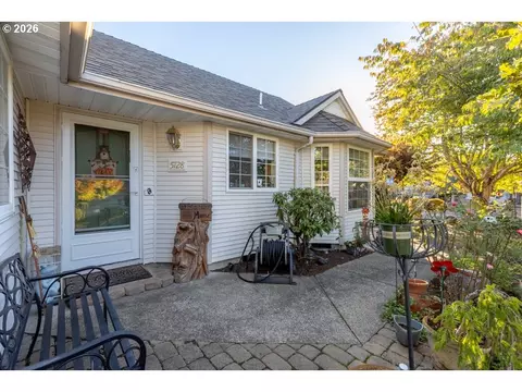 5728 Moonstone Loop, Salem, OR 97306