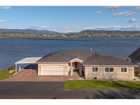 2100 The Strand, Columbia City, OR 97018