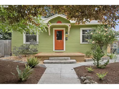 2023 NE Highland St, Portland, OR 97211