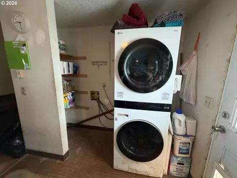 Other - 206 SE Kirk Ave, Pendleton, OR 97801 photo 1 of 15