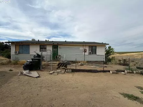 Exterior - 206 SE Kirk Ave, Pendleton, OR 97801 photo 2 of 2