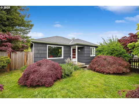 4932 NE 78th Pl, Portland, OR 97218