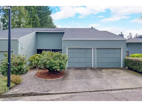 10570 SW Murdock St, Tigard, OR 97224
