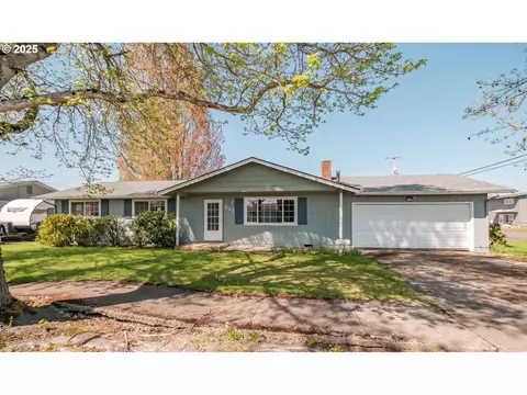 825 W Rose St, Lebanon, OR 97355