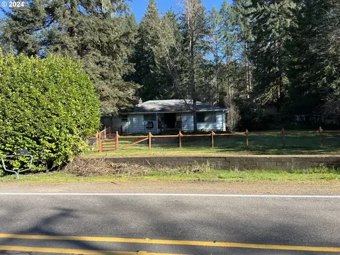 13297 Hwy 36 Hwy, Swisshome, OR 97480