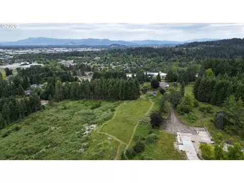 2400 S Louis Ln, Eugene, OR 97405 photo 5