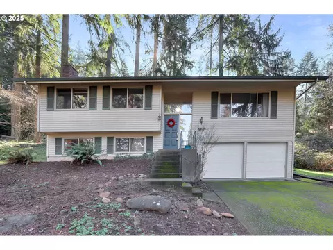 2787 Warren St, Eugene, OR 97405