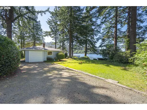 Exterior - 2915 NE Loop Dr, Otis, OR 97368 photo 10 of 11