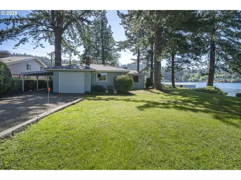 Exterior - 2915 NE Loop Dr, Otis, OR 97368 photo 9 of 11
