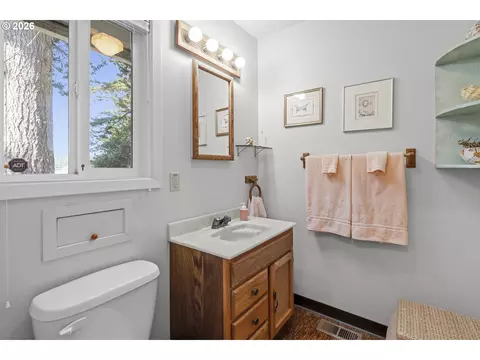 Bath - 2915 NE Loop Dr, Otis, OR 97368 photo 1 of 4