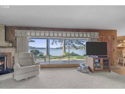 Living - 2915 NE Loop Dr, Otis, OR 97368 photo 1 of 5