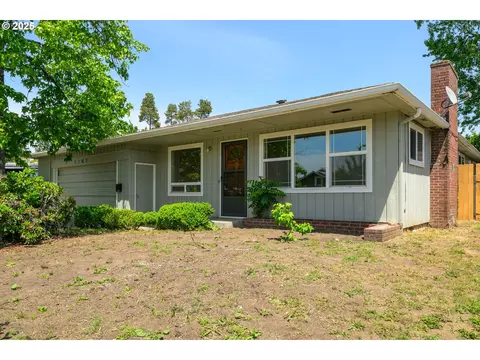 3385 Kincaid St, Eugene, OR 97405